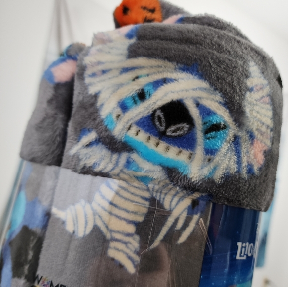 Disney Stitch Halloween Oversized Plush Throw Blanket by The Big One NWT - Picture 8 of 10